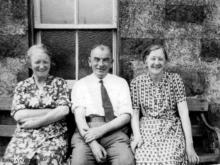 Lena Murison (l) and her sister Lill McBeath next to her husband Mac ran the 'Refresh' at Maud in the 50-60's.  It was said they sold the best beer in town as it was kept cool below the nearby water tower.